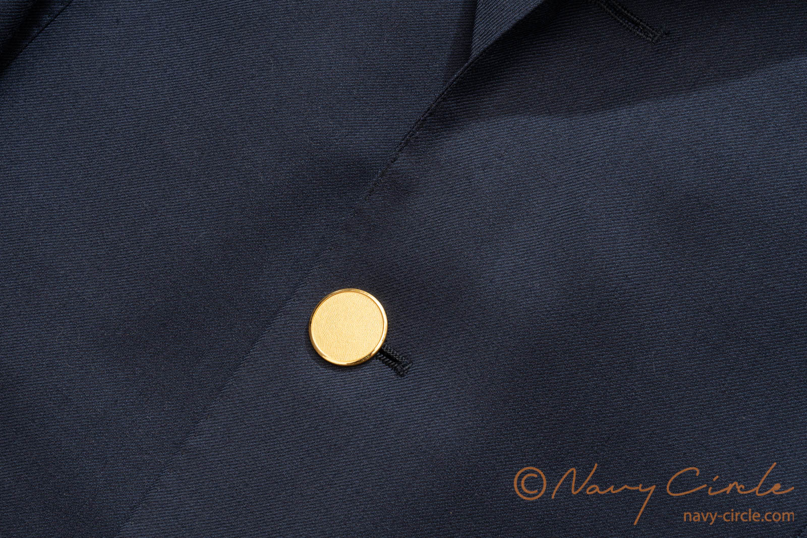 舶来のメタルボタン。London Badge & Button | Navy Circle